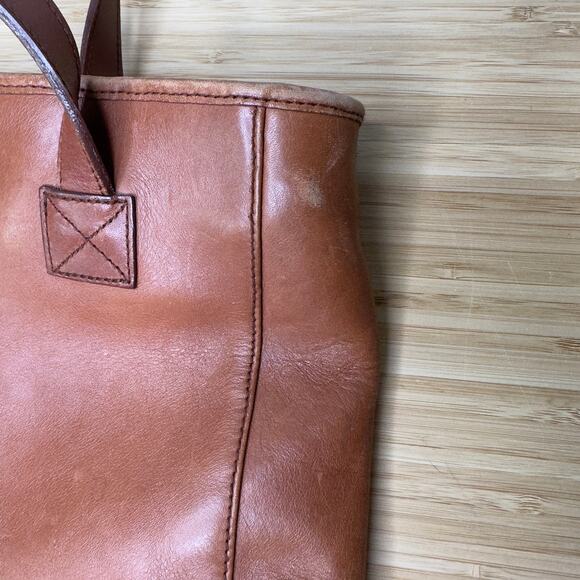 Nine West Leather Shoulder Bag Purse Hand Painted Blue Crab Coastal Marine Beach - Picture 10 of 16